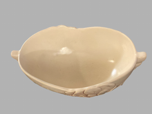 Load image into Gallery viewer, RedWing USA pottery Floral Bowl