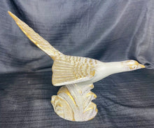 Load image into Gallery viewer, Pair of Royal Haeger pottery Pheasants
