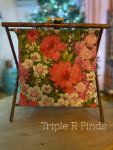 Load image into Gallery viewer, Vintage magazine rack
